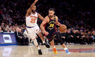 ATP年终总决赛：阿尔卡拉斯2-1逆转，基本锁定出线权，辛纳急了！